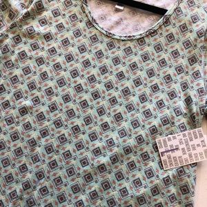 LuLaRoe Classic Tee